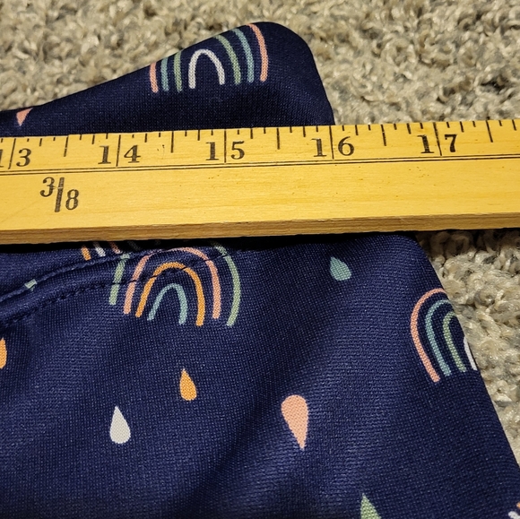 Colorful Rainbow Print Leggings size large - Picture 6 of 7